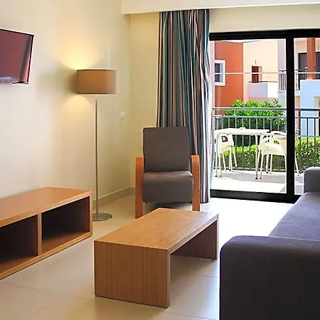 Vitors Village Hotel