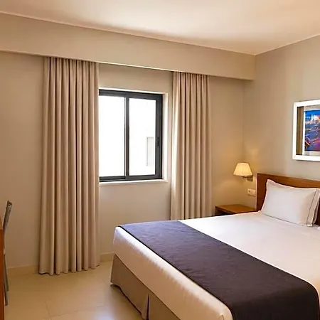 Hotel Vitors Village 4*